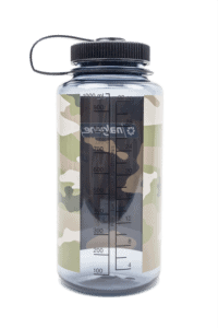 32oz WM Green Camo Back